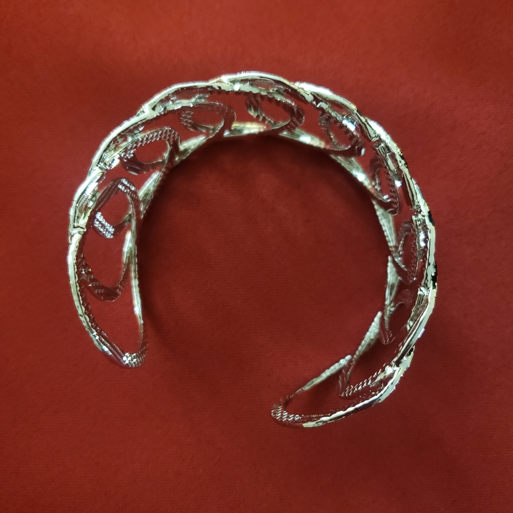 Bracelet - New